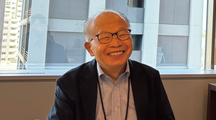 話している画像