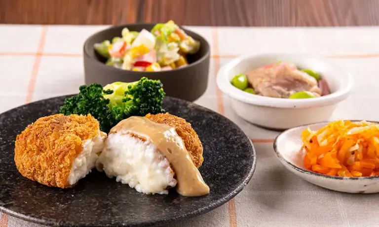 コク旨かにクリームコロッケ