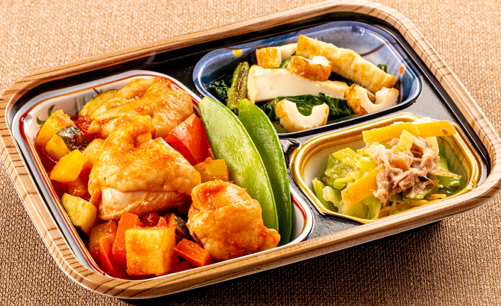 チキンのトマトソース煮込み