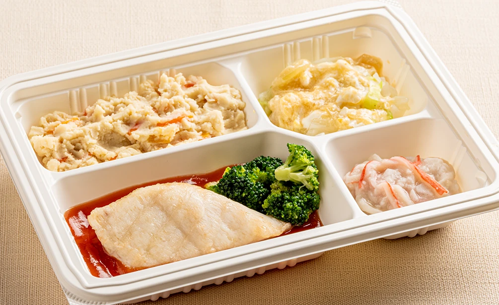 カレイのトマトソース