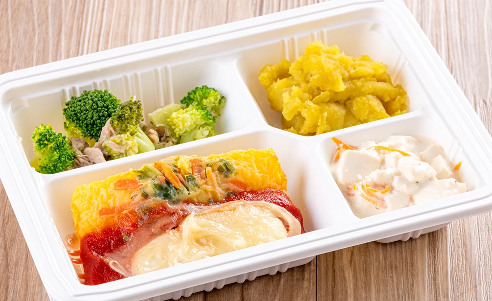 野菜オムレツのトマトチーズ