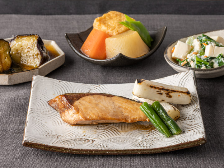 天然ブリの照り焼き