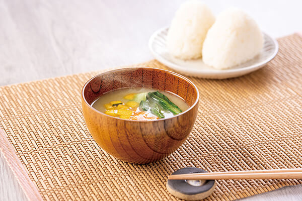 野菜を楽しむおみおつけ